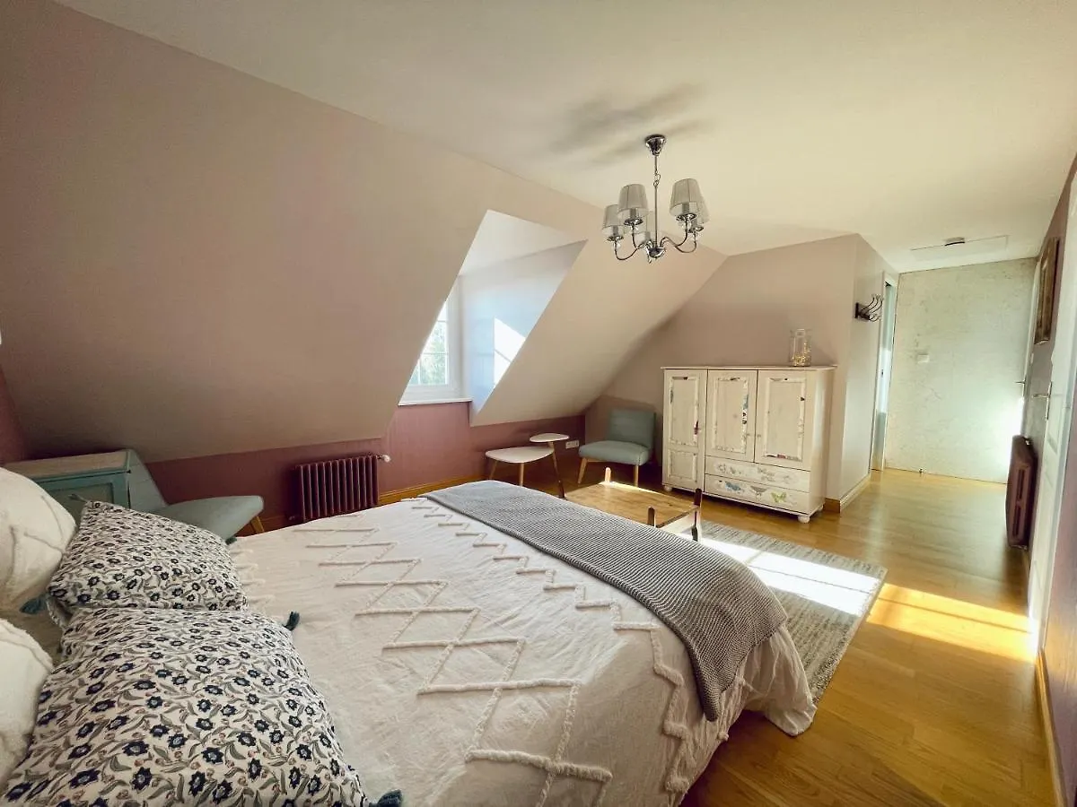 Manoir De Saint-Ambroise Bed & Breakfast Plourivo
